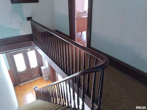 Tiny photo for 1018 8TH Avenue, Fulton, IL 61252 (MLS # QC4247419)