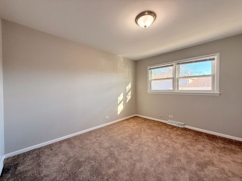 Tiny photo for 15565 Madison Avenue, Dolton, IL 60419 (MLS # 12589014)