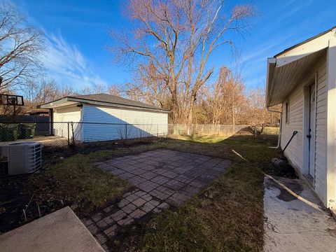 Tiny photo for 15565 Madison Avenue, Dolton, IL 60419 (MLS # 12589014)
