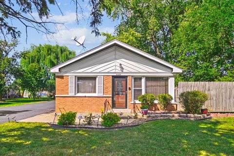 6404 W 85th Place Burbank IL 60459