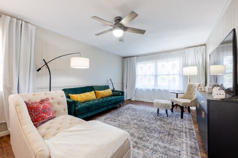 Tiny photo for 602 E Sunnycrest Court, Urbana, IL 61801 (MLS # 12595820)