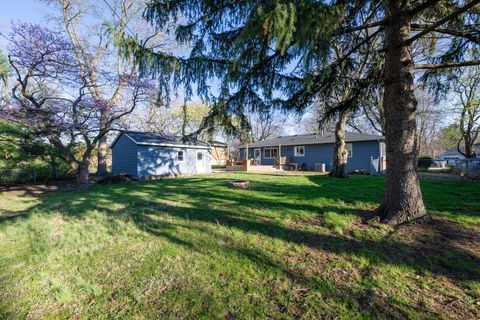 Tiny photo for 602 E Sunnycrest Court, Urbana, IL 61801 (MLS # 12595820)