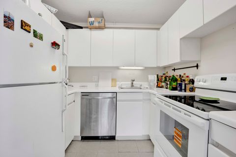 Tiny photo for 440 N Wabash Avenue #1111, Chicago, IL 60611 (MLS # 12614561)