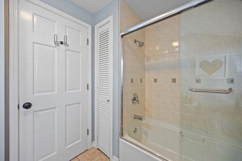 Tiny photo for 914 Central Avenue, Deerfield, IL 60015 (MLS # 12630916)