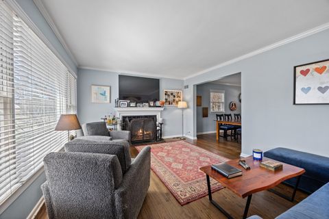 Tiny photo for 914 Central Avenue, Deerfield, IL 60015 (MLS # 12630916)