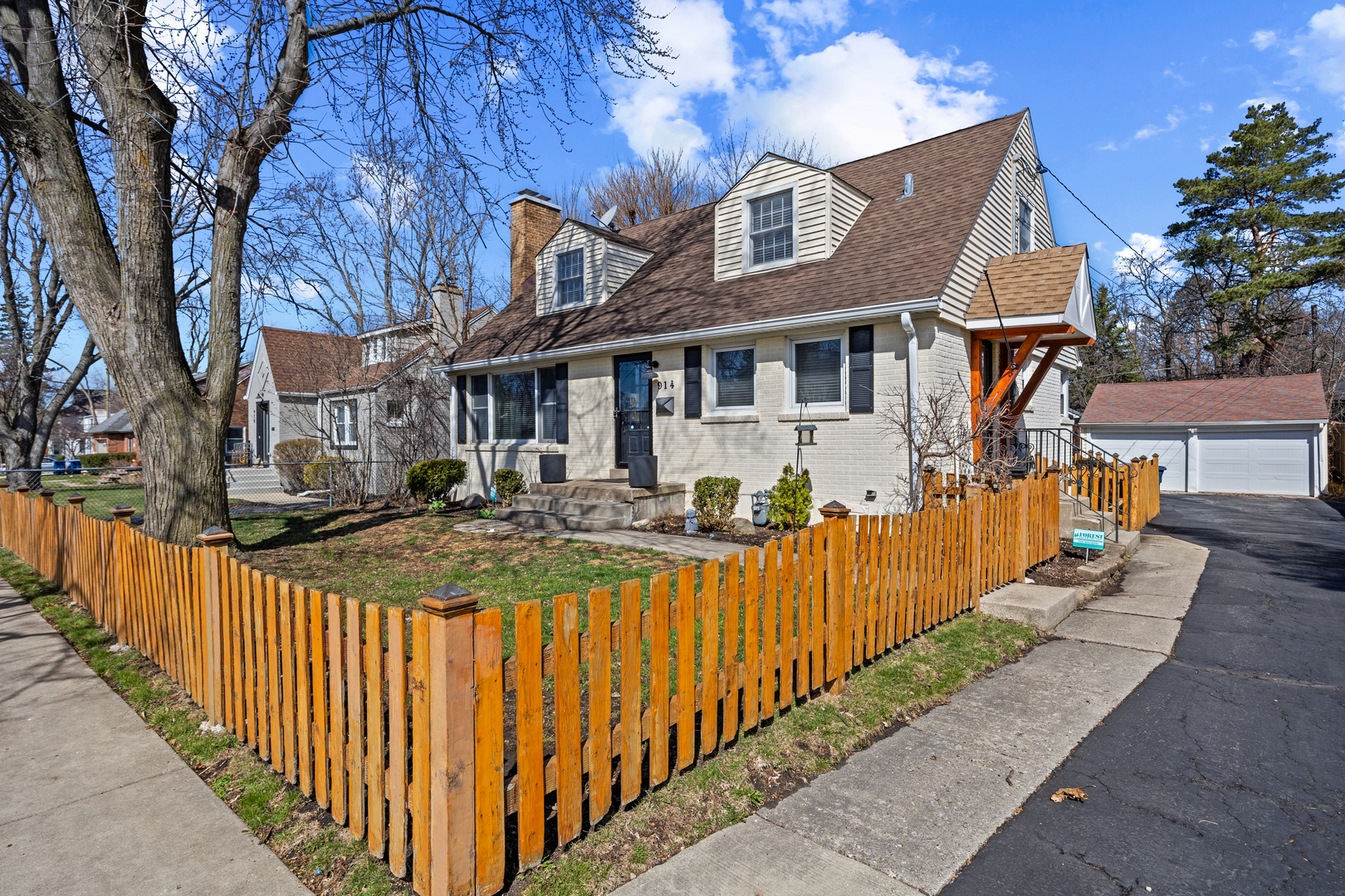 914 Central Avenue