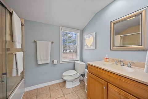 Tiny photo for 914 Central Avenue, Deerfield, IL 60015 (MLS # 12630916)