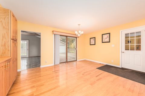 Tiny photo for 626 Oriole Drive, Streamwood, IL 60107 (MLS # 12502550)