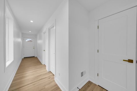 Tiny photo for 3601 S 56th Court, Cicero, IL 60804 (MLS # 12683570)