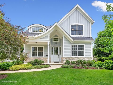 Photo of 608 CADILLAC Drive, Wheaton, IL 60187 (MLS # 12657975)