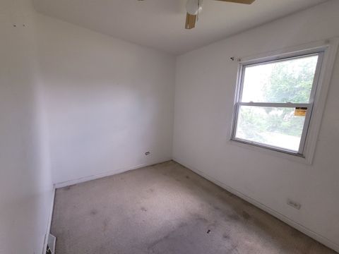 Tiny photo for 303 W 153rd Place, Calumet City, IL 60409 (MLS # 12521997)