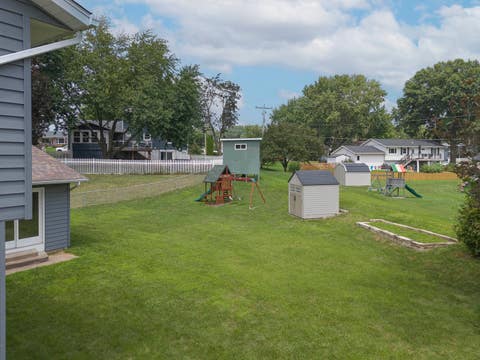 Tiny photo for 2604 E 34th Street Court, Davenport, IA 52807 (MLS # 12627160)