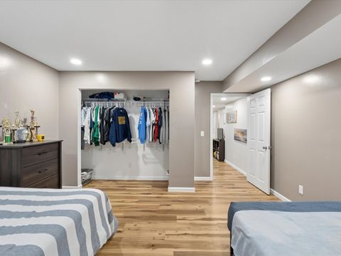 Tiny photo for 2604 E 34th Street Court, Davenport, IA 52807 (MLS # 12627160)