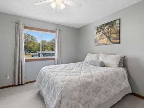 Tiny photo for 2604 E 34th Street Court, Davenport, IA 52807 (MLS # 12627160)