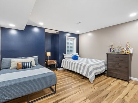 Tiny photo for 2604 E 34th Street Court, Davenport, IA 52807 (MLS # 12627160)