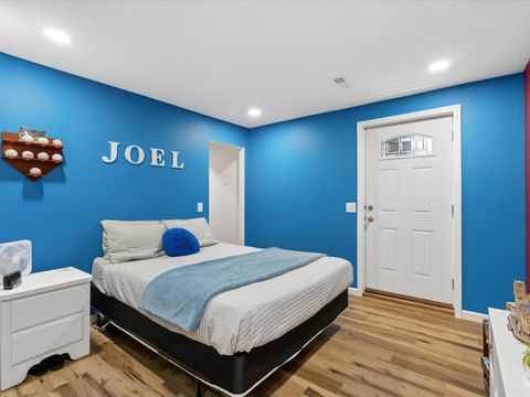 Tiny photo for 2604 E 34th Street Court, Davenport, IA 52807 (MLS # 12627160)