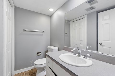 Tiny photo for 1005 Madiera Drive, Shorewood, IL 60404 (MLS # 12616851)