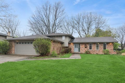 Photo of 1005 Madiera Drive, Shorewood, IL 60404 (MLS # 12616851)