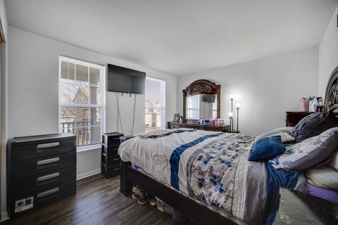 Tiny photo for 1653 Victoria Park Circle, Aurora, IL 60504 (MLS # 12519652)