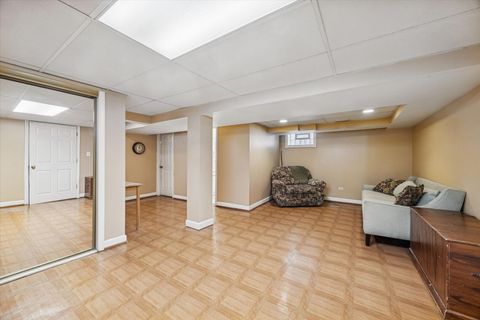 Tiny photo for 10031 S Homan Avenue, Evergreen Park, IL 60805 (MLS # 12554935)