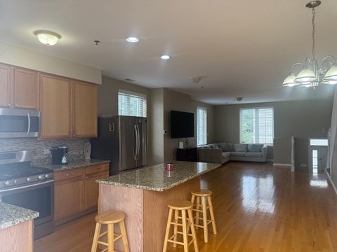 Tiny photo for 183 N EAST RIVER Road #C1, Des Plaines, IL 60016 (MLS # 12516966)