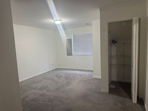 Tiny photo for 183 N EAST RIVER Road #C1, Des Plaines, IL 60016 (MLS # 12516966)