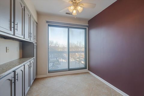 Tiny photo for 7710 Dempster St #404, Morton Grove, IL 60053 (MLS # 12547308)