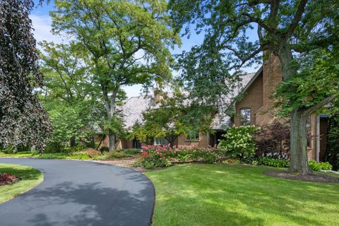Photo of 1225 Sir William Lane, Lake Forest, IL 60045 (MLS # 12486249)