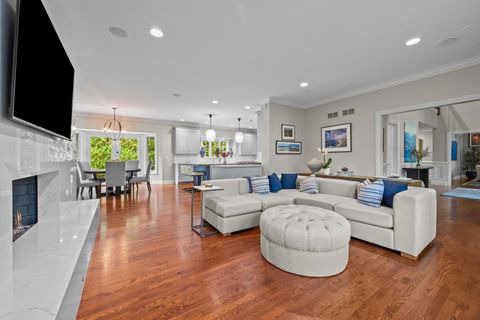 Tiny photo for 1225 Sir William Lane, Lake Forest, IL 60045 (MLS # 12486249)