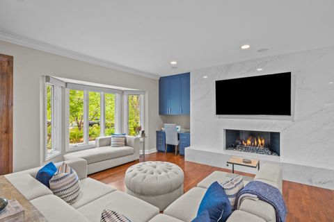 Tiny photo for 1225 Sir William Lane, Lake Forest, IL 60045 (MLS # 12486249)