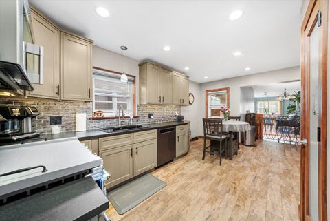 Tiny photo for 5142 S Mulligan Avenue, Chicago, IL 60638 (MLS # 12611314)