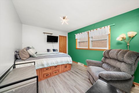Tiny photo for 5142 S Mulligan Avenue, Chicago, IL 60638 (MLS # 12611314)
