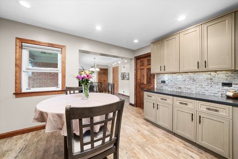 Tiny photo for 5142 S Mulligan Avenue, Chicago, IL 60638 (MLS # 12611314)