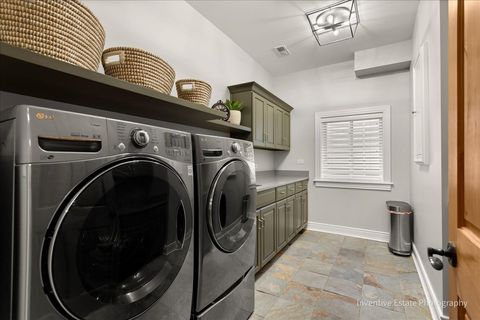 Tiny photo for 626 S BODIN Street, Hinsdale, IL 60521 (MLS # 12481852)
