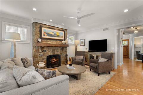 Tiny photo for 626 S BODIN Street, Hinsdale, IL 60521 (MLS # 12481852)