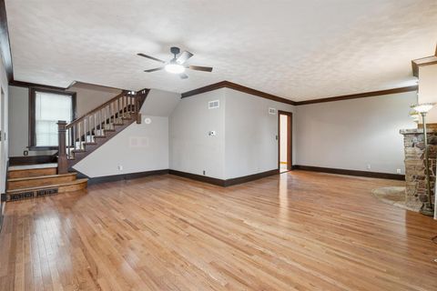 Tiny photo for 1757 W 17th Street, Davenport, IA 52804 (MLS # 100000619)