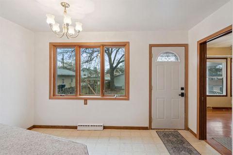 Tiny photo for 1757 W 17th Street, Davenport, IA 52804 (MLS # 100000619)