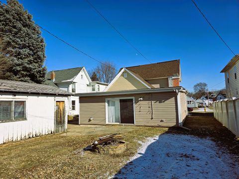 Tiny photo for 400 7th Avenue, Rock Falls, IL 61071 (MLS # 12556999)