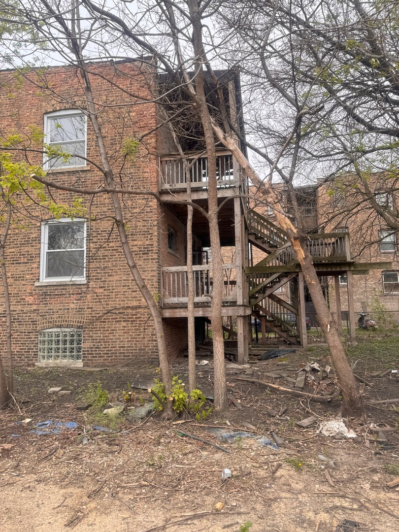 7431 S Kimbark Avenue