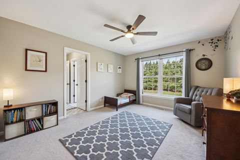 Tiny photo for 1138 Ridgewood Circle, Lake In The Hills, IL 60156 (MLS # 12607690)