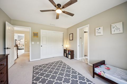 Tiny photo for 1138 Ridgewood Circle, Lake In The Hills, IL 60156 (MLS # 12607690)