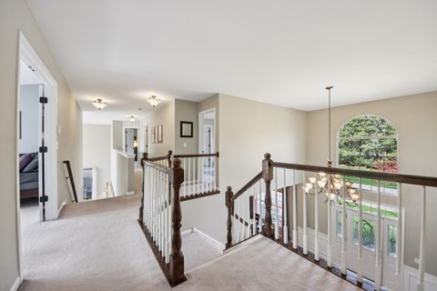 Tiny photo for 1138 Ridgewood Circle, Lake In The Hills, IL 60156 (MLS # 12607690)