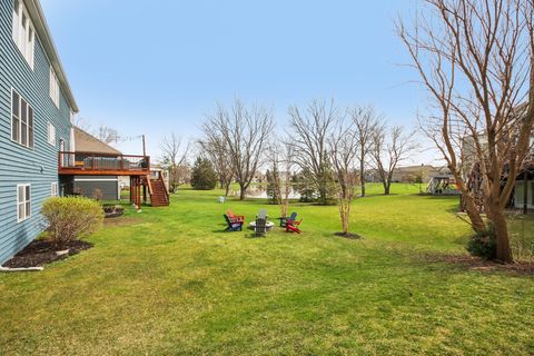Tiny photo for 1138 Ridgewood Circle, Lake In The Hills, IL 60156 (MLS # 12607690)