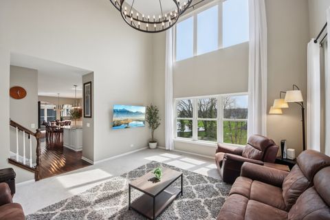 Tiny photo for 1138 Ridgewood Circle, Lake In The Hills, IL 60156 (MLS # 12607690)