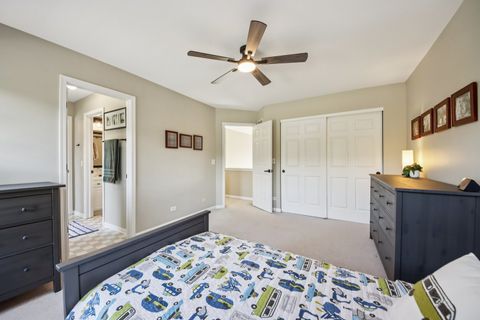 Tiny photo for 1138 Ridgewood Circle, Lake In The Hills, IL 60156 (MLS # 12607690)