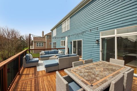 Tiny photo for 1138 Ridgewood Circle, Lake In The Hills, IL 60156 (MLS # 12607690)