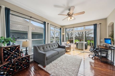 Tiny photo for 1138 Ridgewood Circle, Lake In The Hills, IL 60156 (MLS # 12607690)