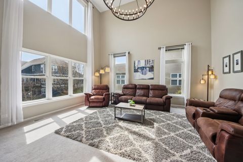 Tiny photo for 1138 Ridgewood Circle, Lake In The Hills, IL 60156 (MLS # 12607690)