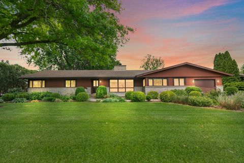 115 Thornbrook Road DeKalb IL 60115