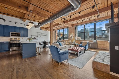 Tiny photo for 1000 W WASHINGTON Boulevard #336, Chicago, IL 60607 (MLS # 12584783)